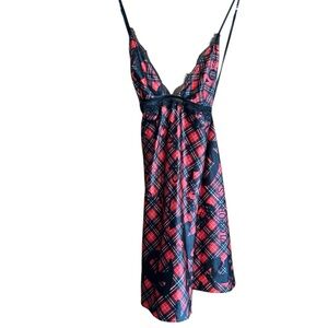 Victoria’s Secret Plaid Lace Trim Nightgown